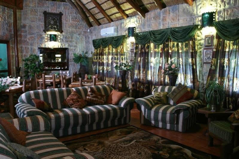 La Rochelle Inn Richards Bay Bagian luar foto